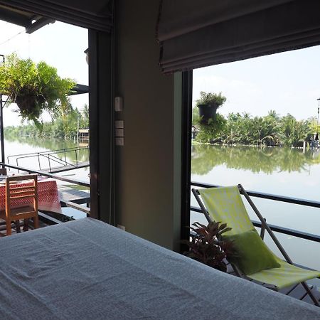 Amphawa Caza Platuu Bed & Breakfast Dış mekan fotoğraf
